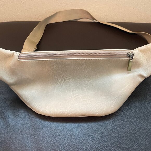 Azaria Amie Fanny Pack in Bone - Picture 4 of 7